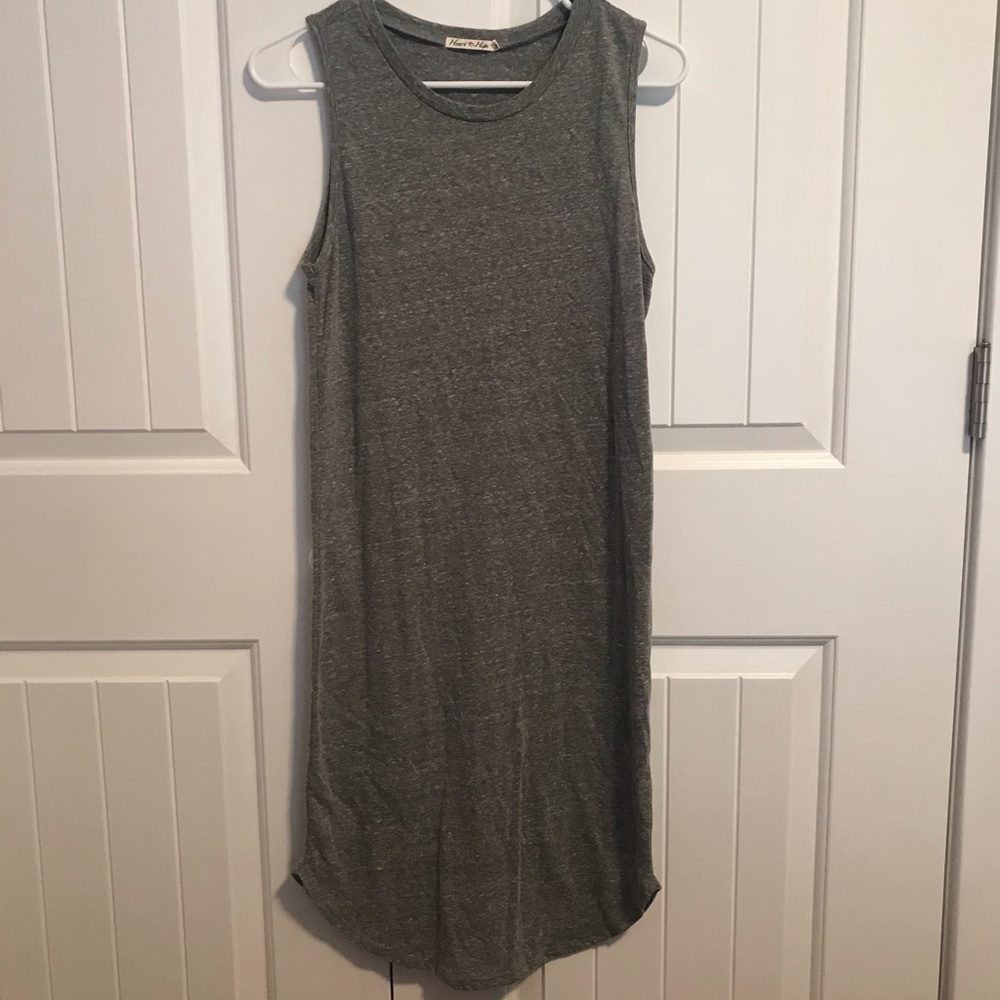 Heart & Hips Large Round neck sleeveless dress